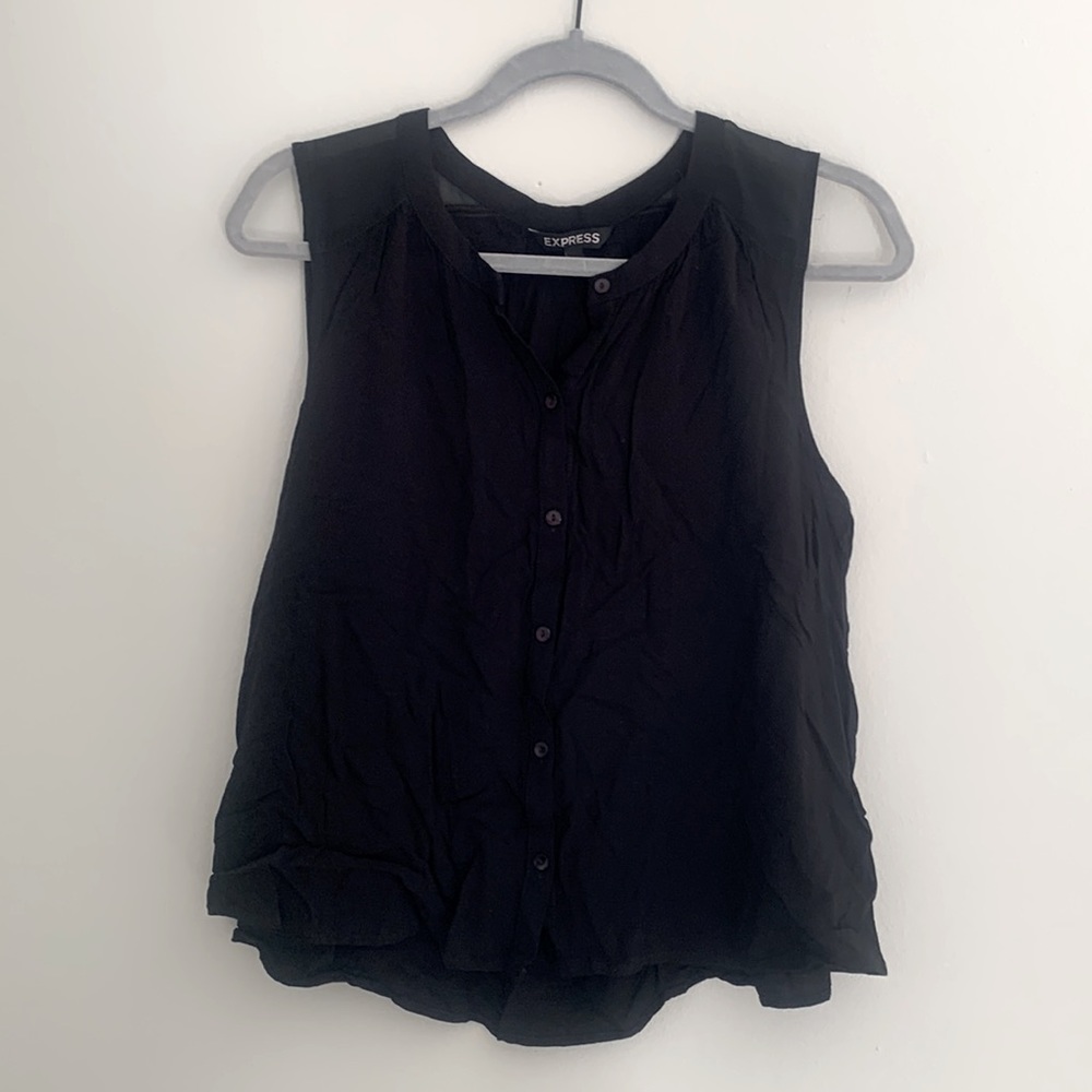 Black Sleeveless Express Top